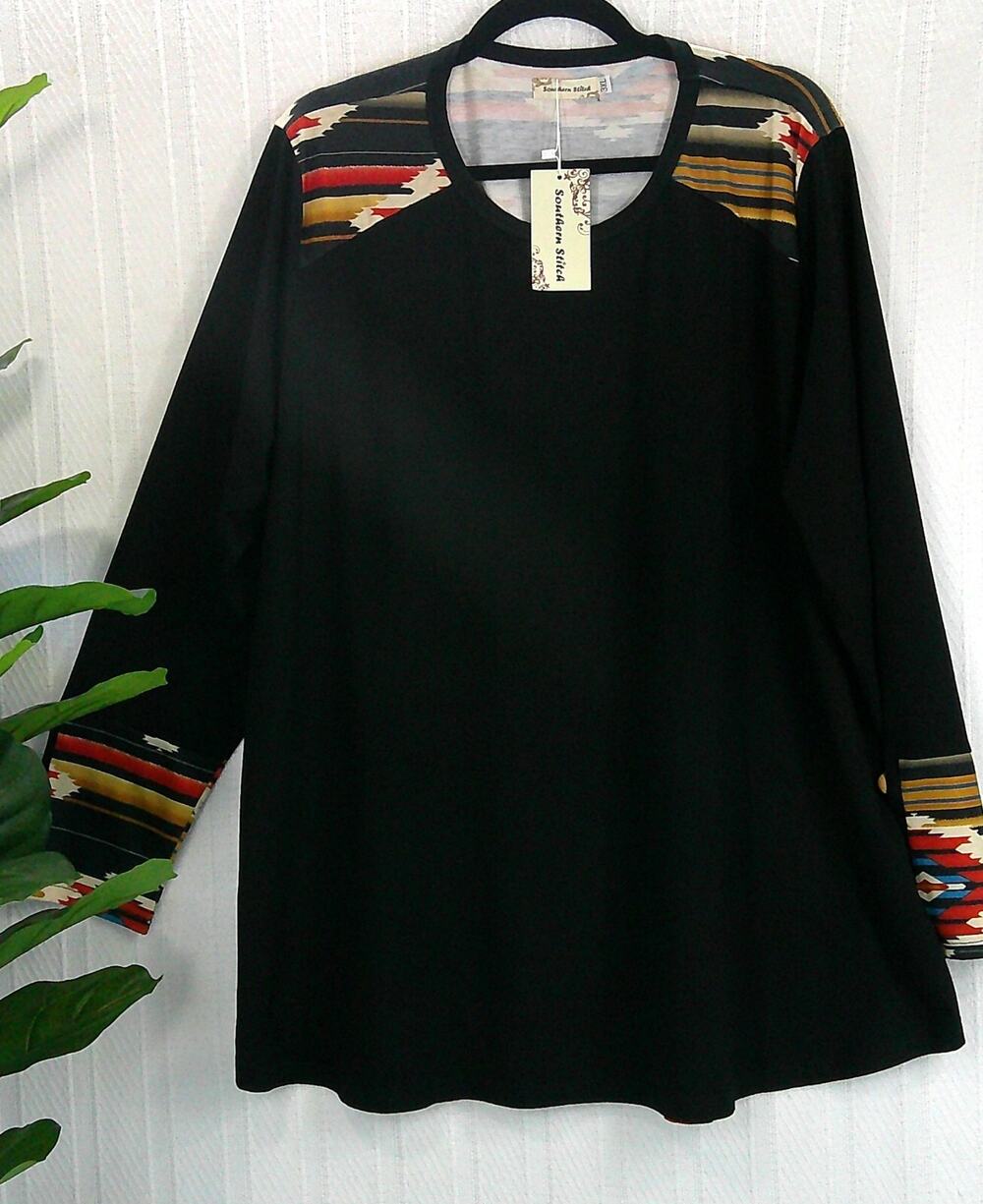 Southern Stitch Black Aztec Colorful Back Print Long Sleeve Blouse Women's 3XL